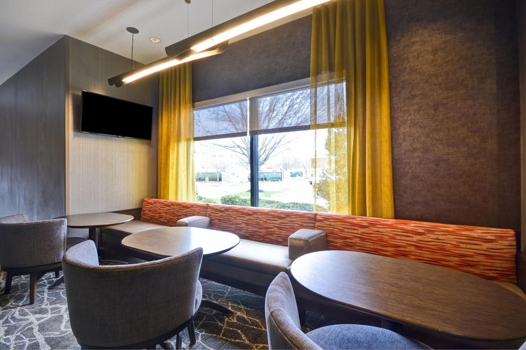 Springhill Suites Lexington Near The University Of Kentucky Kültér fotó