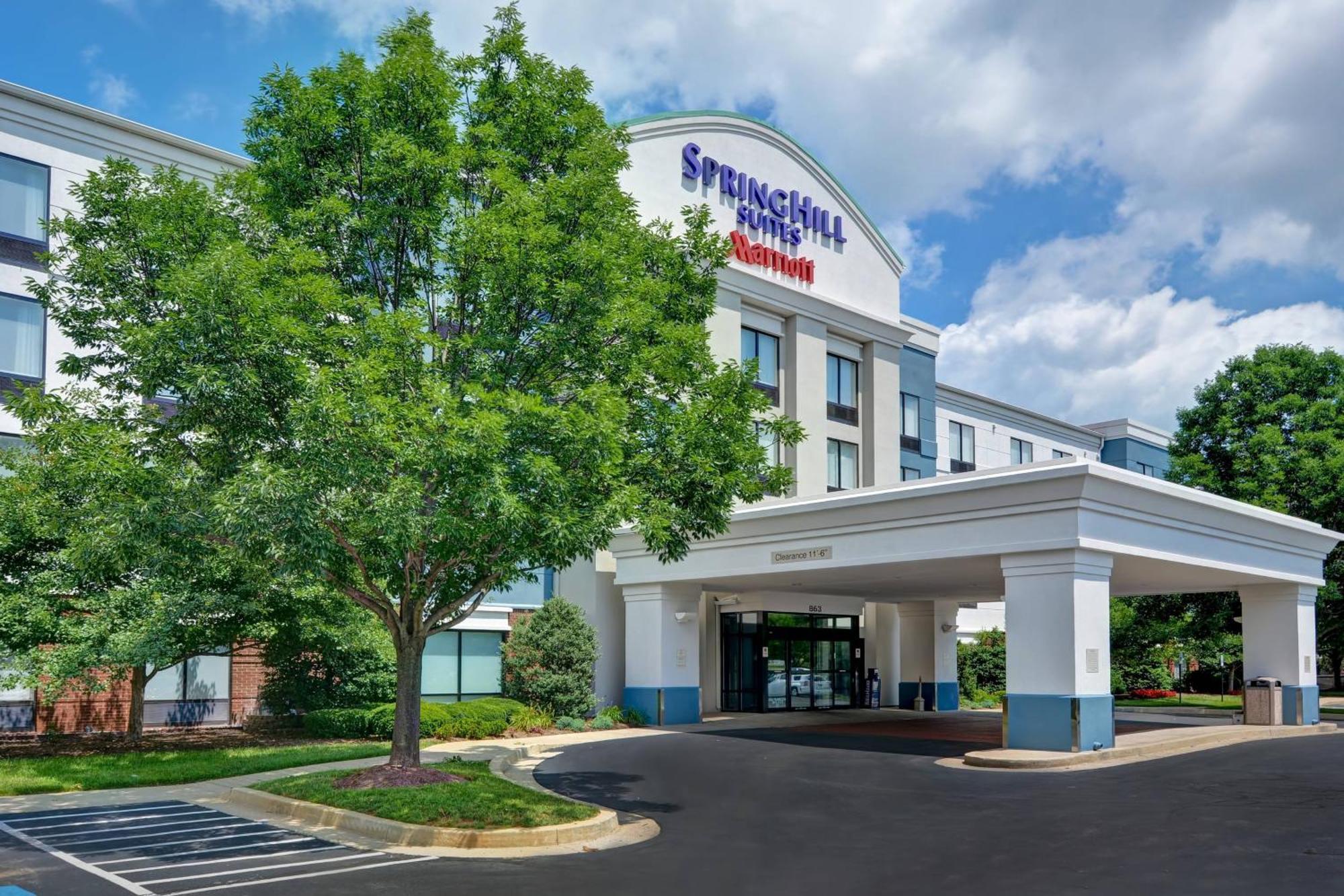 Springhill Suites Lexington Near The University Of Kentucky Kültér fotó