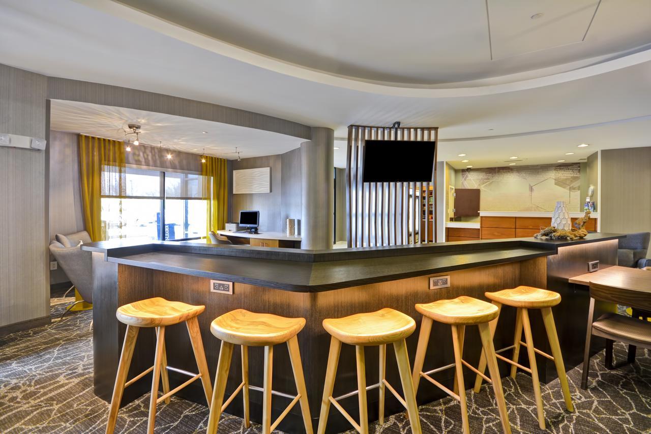 Springhill Suites Lexington Near The University Of Kentucky Kültér fotó