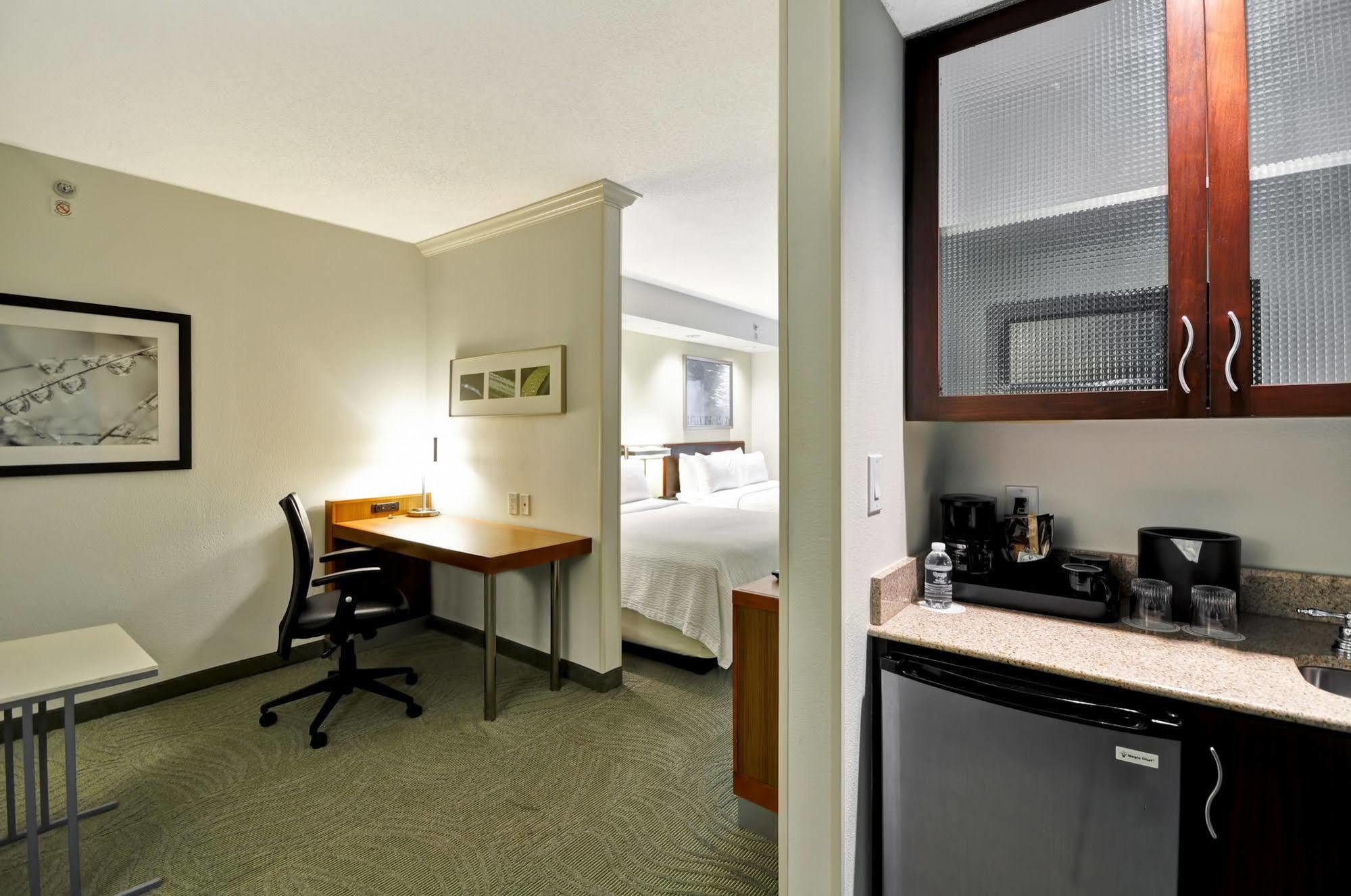 Springhill Suites Lexington Near The University Of Kentucky Kültér fotó